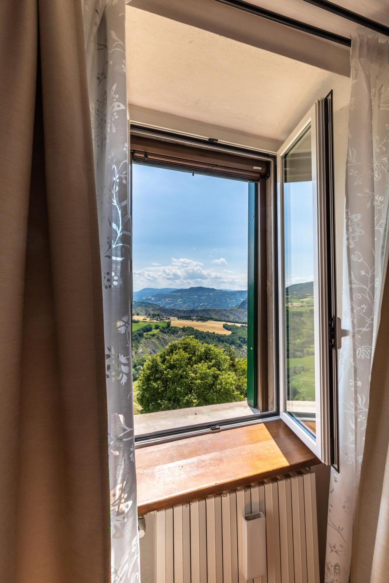 San Leo Albergo Diffuso Exteriör bild